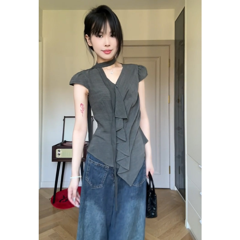 Short-Sleeved Shirt with Flutter Sleeves and V-Neck for Women, Featuring a Retro and Trendy Design, Slim Fit, and Ruffled Edges