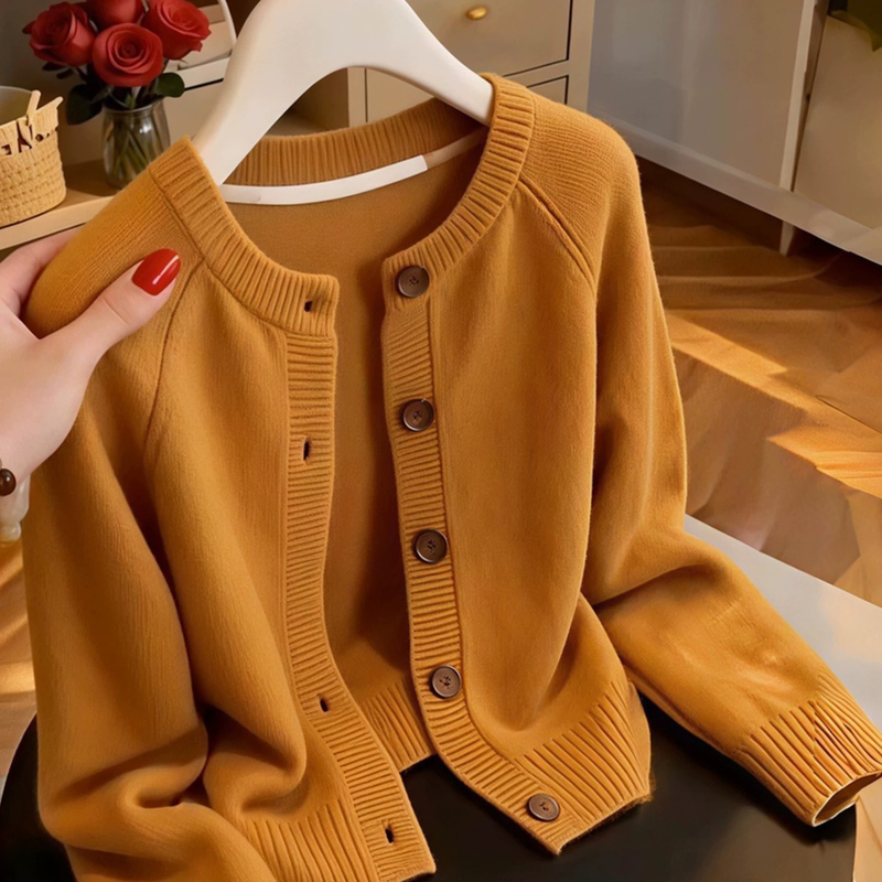 Autumn and Winter Long-Sleeved Cardigan Sweater for Women, Petite Short Style 2026 New Round Neck Loose Slimming Outerwear Knitted Top Autumn and Winter Long-Sleeved Cardigan Sweater for Women, Petite Short Style 2026 New Round Neck Loose Slimming Outerwear Knitted Top