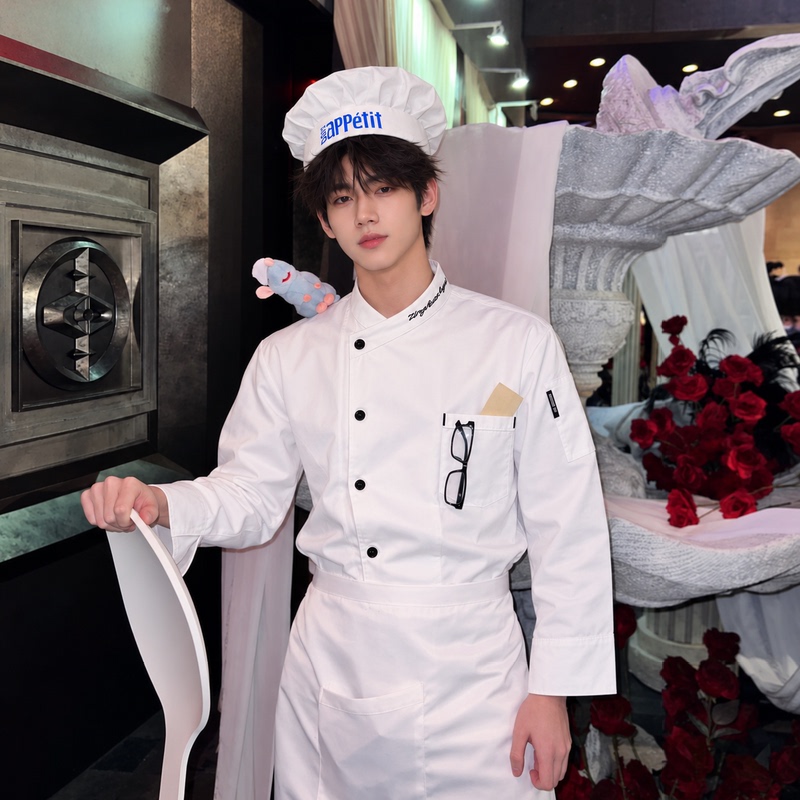 Ratatouille Cosplay Costume Apron Chef Uniform Chef Hat Magnetic Doll Halloween Costume Couple Best Friend Dress-Up