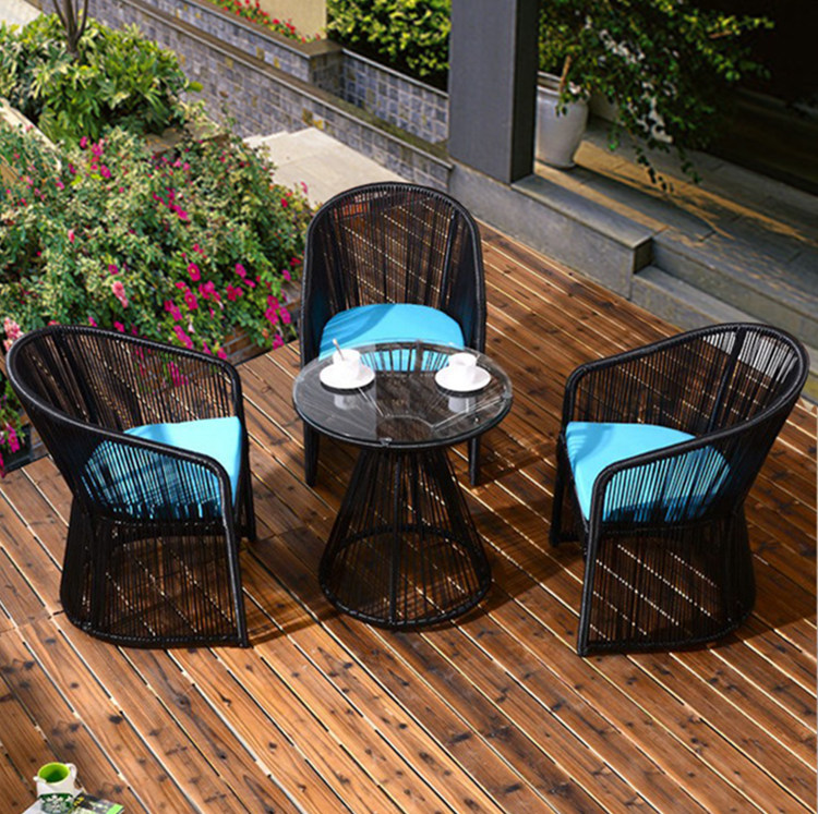 Five-piece rattan chair set Outdoor balcony soft table and chair combination Garden imitation rattan chair coffee table Leisure rattan chair
