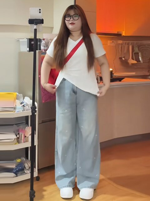 Plus-Size Embroidered Wide-Leg Jeans for Women, Summer Versatile, Loose Fit, Slimming, Body-Covering Straight-Leg Pants, High-Waisted Trousers