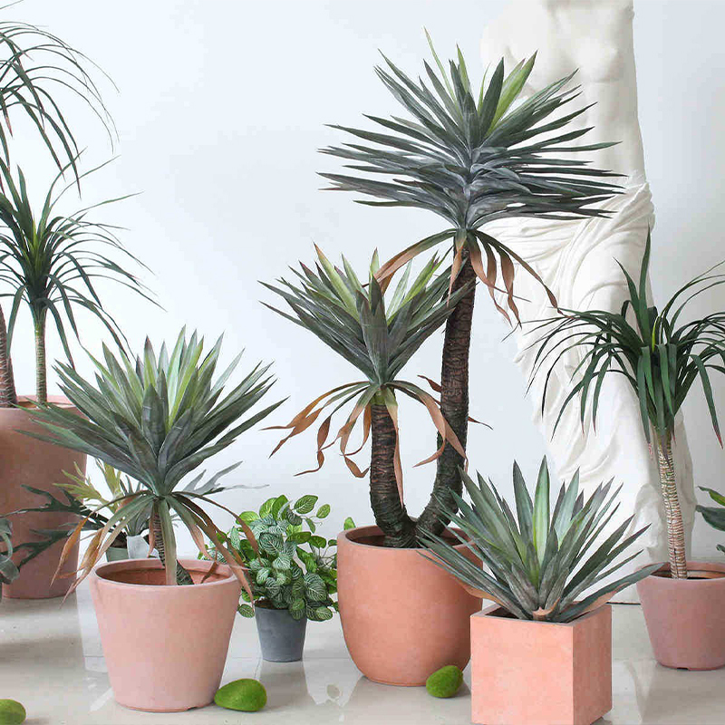 Simulated Agave Tree Potted Green Plant Landscaping Living Room Shopping Mall Decoration Tropical Desert Plant Floor-Standing Ornament