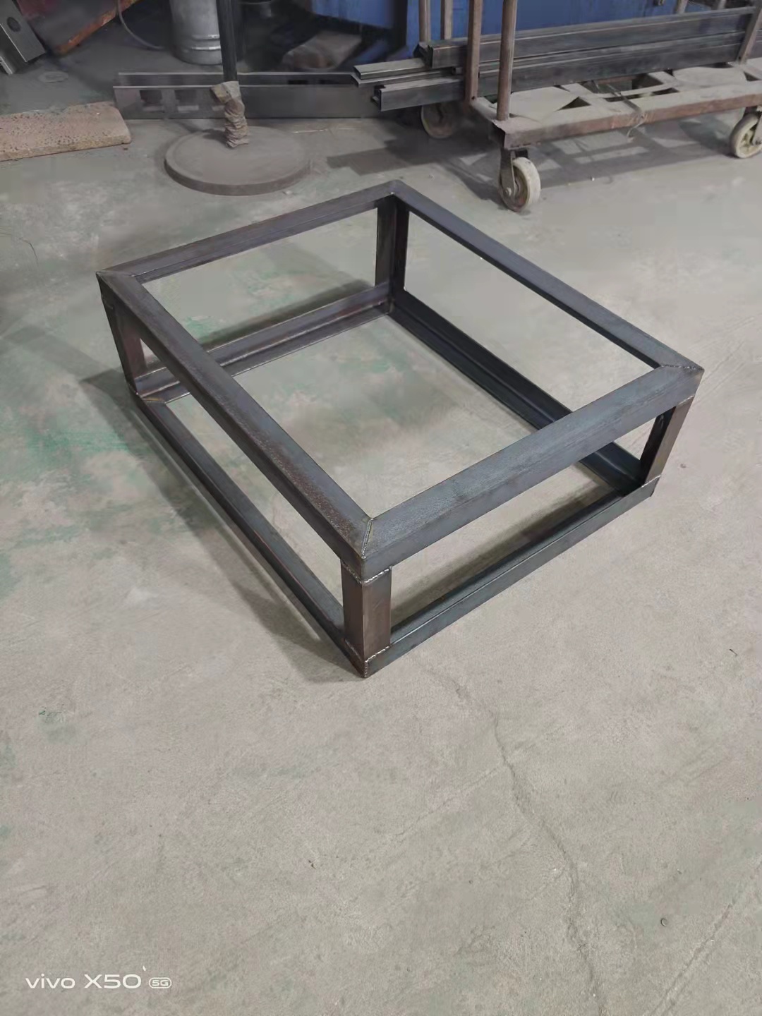 Cabinet base network cabinet load-bearing bracket server cabinet special base custom cabinet base