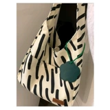 Зебра, шоппер, вместительная и большая сумка на одно плечо, коллекция 2023