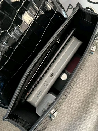 Сумка через плечо, сумка на одно плечо, коллекция 2023, премиум класс, крокодиловый принт