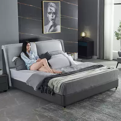 Nordic leather bed Double bed 1 8 meters 1 5 leather bed Modern minimalist master bedroom solid wood small apartment Italian light luxury bed