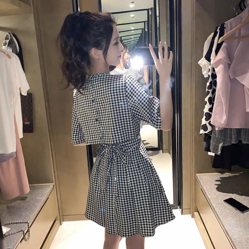Summer Plaid Short-Sleeved Dress for Women 2026 New Design with Hollow-Out Waist Tie, Slimming A-Line Short Skirt
