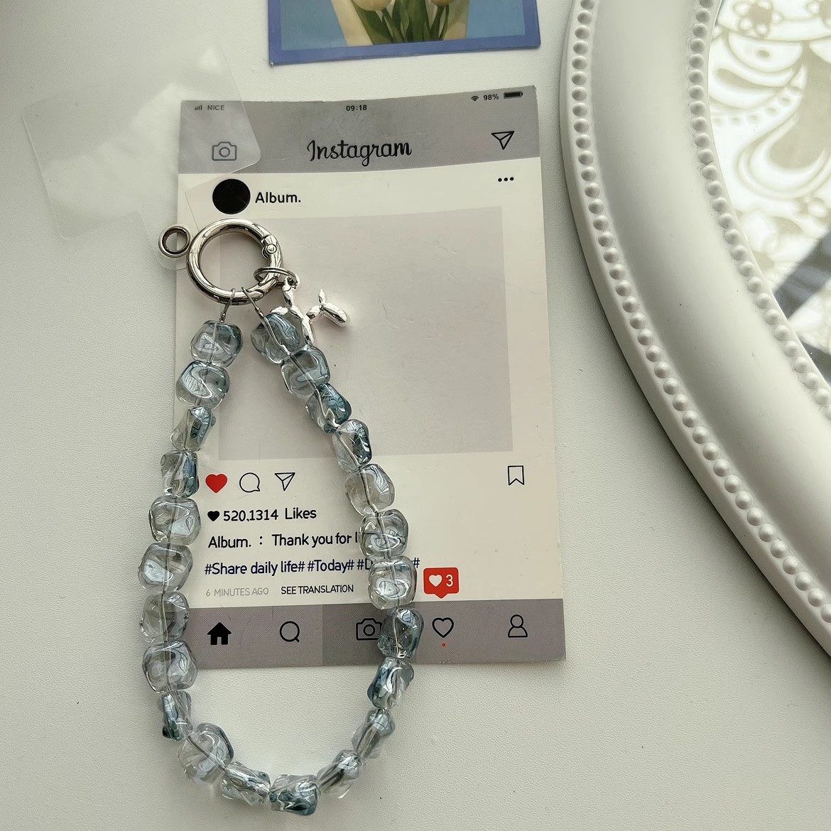 High-End Stone Crystal Phone Case with Short Chain, Versatile Wrist Accessory, Short Chain Clip Keychain, Portable for Women