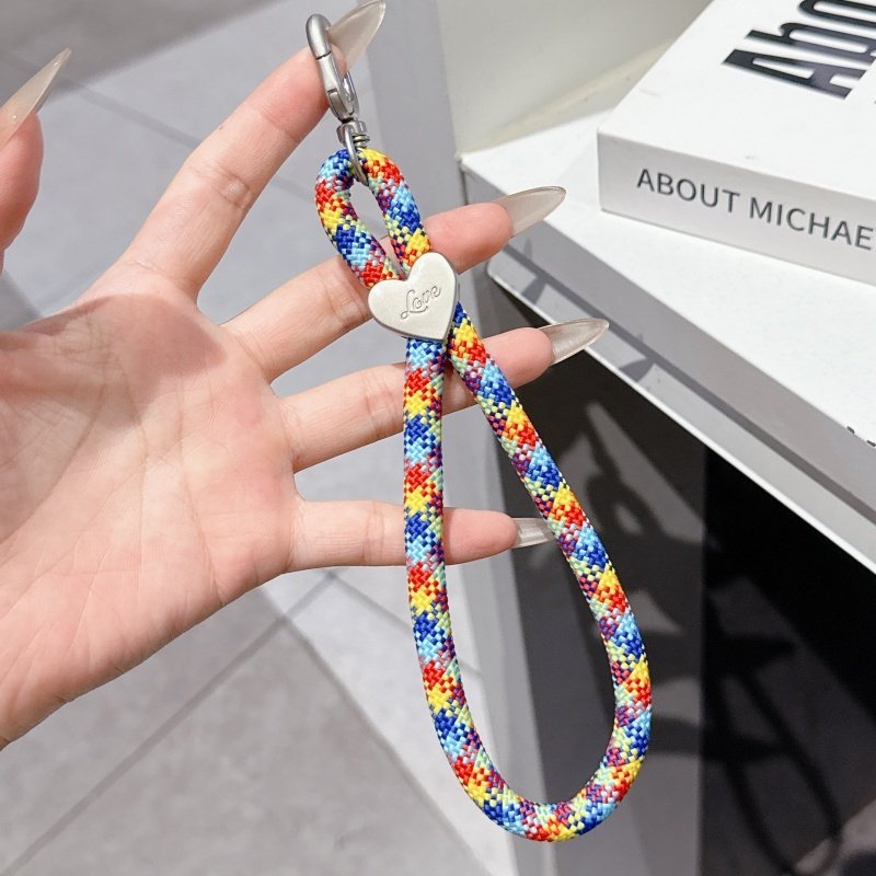 8mm Heart-Shaped Phone Lanyard Wrist Strap Short Hanging Rope High-End Chain Hand Strap Phone Chain Keychain Versatile