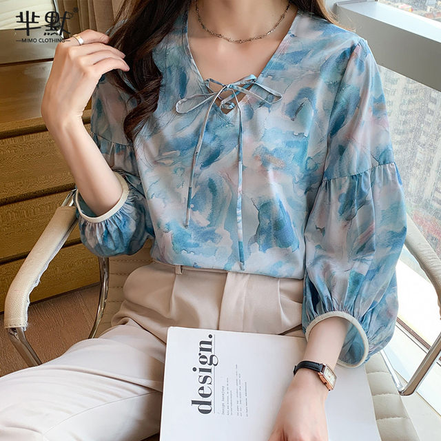 French 2023 summer commuter fashion V-neck tie temperament slightly loose mulberry silk shirt top women's spring and summer tide