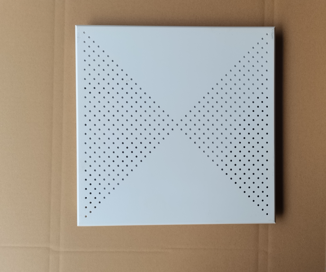 300 * 300 diagonal hole integrated ceiling 30 x 30 full hole aluminium buckle plate microporous pure white aluminium ceiling