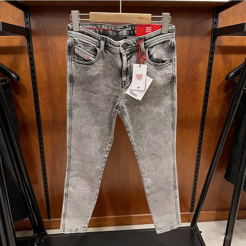 Diesel Genuine Women's Elastic Autumn and Winter Tight-Fitting Thick Skinny Jeans A0360309D8902 Diesel Genuine Women's Elastic Autumn and Winter Tight-Fitting Thick Skinny Jeans A0360309D8902