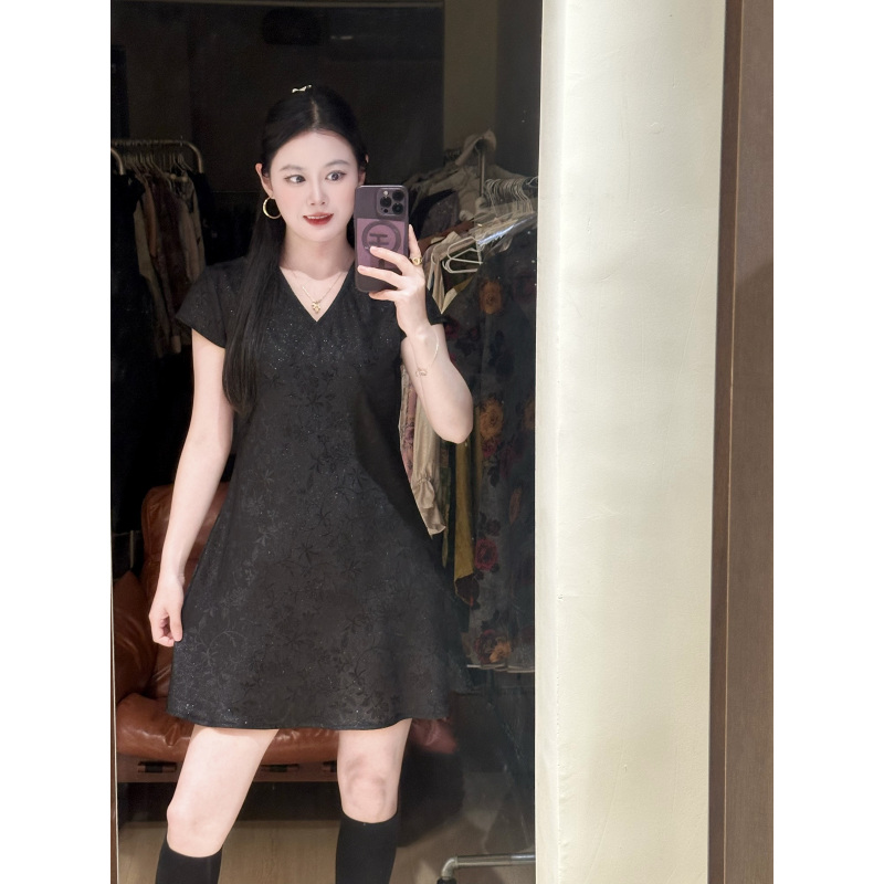 (Black Ink Orchid Fragrance) 100% Mulberry Silk Floral Pattern Little Black Dress V-Neck Waist-Cinching Silk Dress Elegant and Slimming (Black Ink Orchid Fragrance) 100% Mulberry Silk Floral Pattern Little Black Dress V-Neck Waist-Cinching Silk Dress Elegant and Slimming
