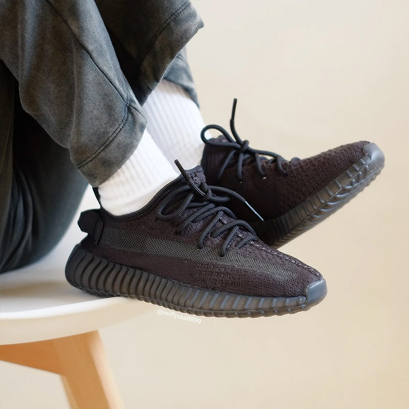 Adidas Yeezy Boost V2 Coconut 350 Black Warrior Agate Black Running Shoes Hq4540 Adidas Yeezy Boost V2 Coconut 350 Black Warrior Agate Black Running Shoes Hq4540