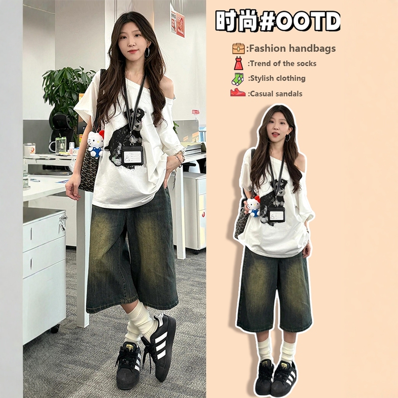 Very Pretty Summer Outfit Set for Women, Summer Off-Shoulder Short-Sleeve Denim Capri Pants Two-Piece Set, Stunning Outfit for Petite Women