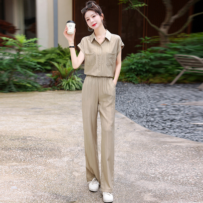 Cotton and Linen Casual Suit for Women 2026 Summer New Style High-End Elegant and Stylish Slimming Two-Piece Shirt Set for Petite Figures
