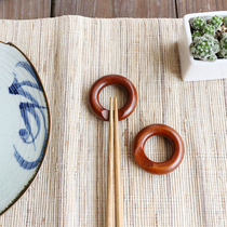 Sheli Japanese round wooden chopstick holder Chopstick holder Creative chopstick holder Chopstick holder Chopstick pillow Single