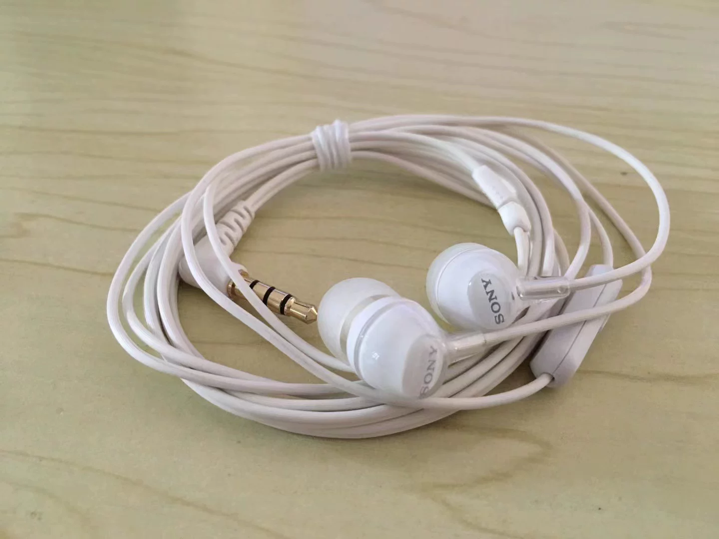 Sony/ MDR-EX15AP EX15LP 255AP внутриканальные наушники с тяжёлым басом стерео