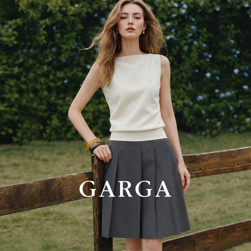 Semi-Mature Lovers Xu Lü Yangliu's Same Style Sleeveless Vest and Pleated Skirt Elegant Suit for Women, Autumn High-End Two-Piece Set
