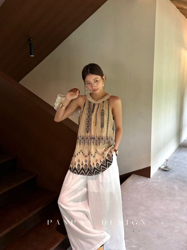Jf Summer New Fashion Versatile Slim-Fit Sleeveless Ethnic Style Halter Top Women's Casual High-Quality Shirt Jf Summer New Fashion Versatile Slim-Fit Sleeveless Ethnic Style Halter Top Women's Casual High-Quality Shirt