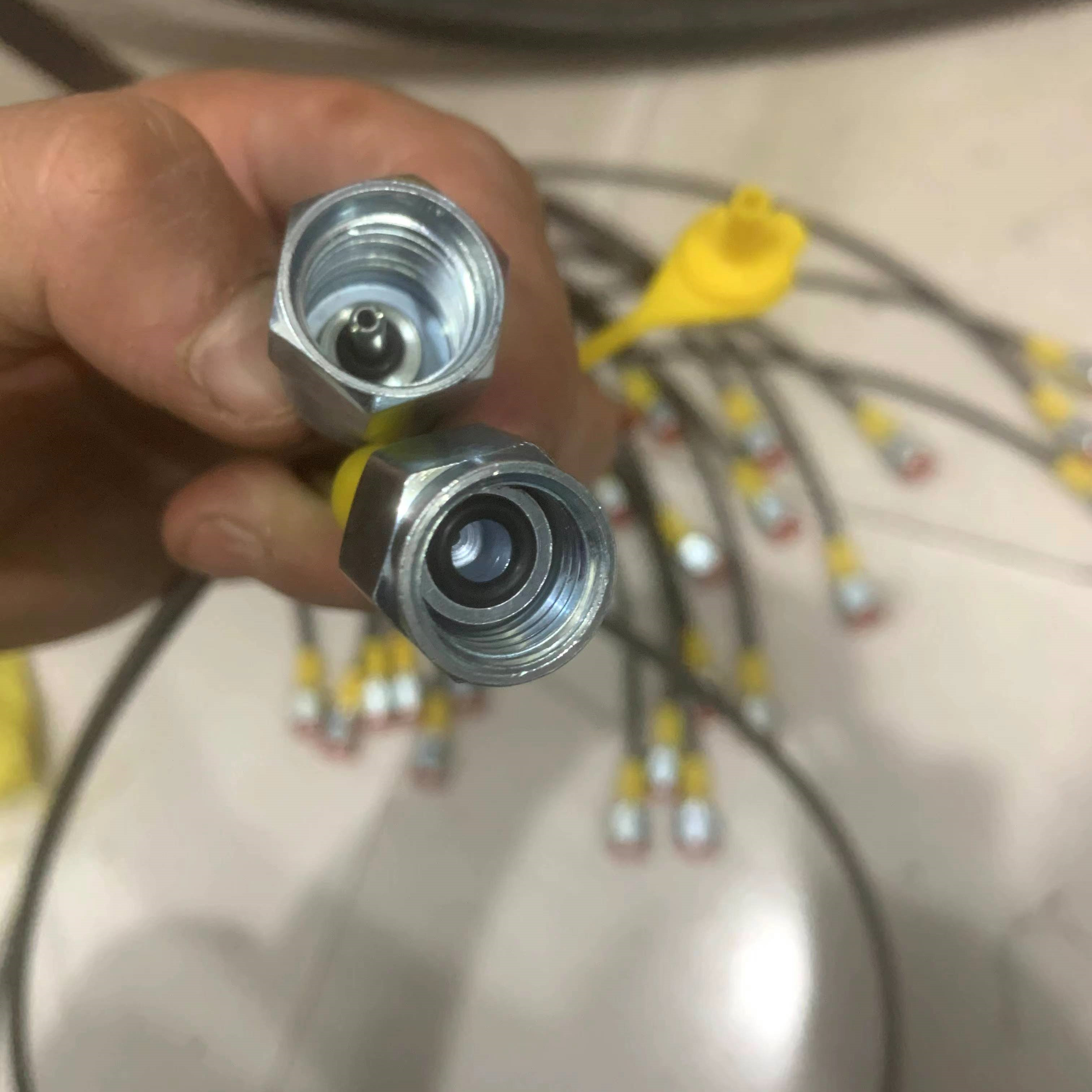 测压管63MPaDN3：工业界的血压计，精准测量高压油路！