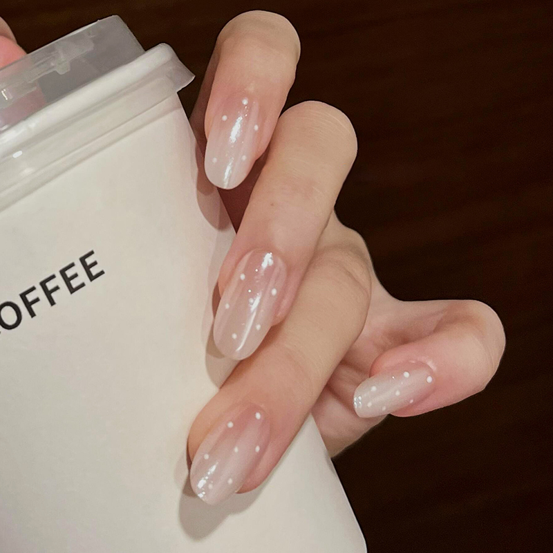 Purely Handmade Haili Polka Dot Press-On Nails, Milky White Gradient Manicure, Short Style, 2026 New Model, High-End Short Oval Nail Tips