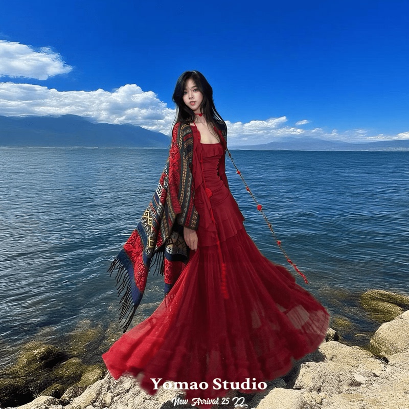 Early Spring Xinjiang Northwest Desert Travel Red Dress Yunnan Sichuan West Travel Energetic and Atmospheric Outfit