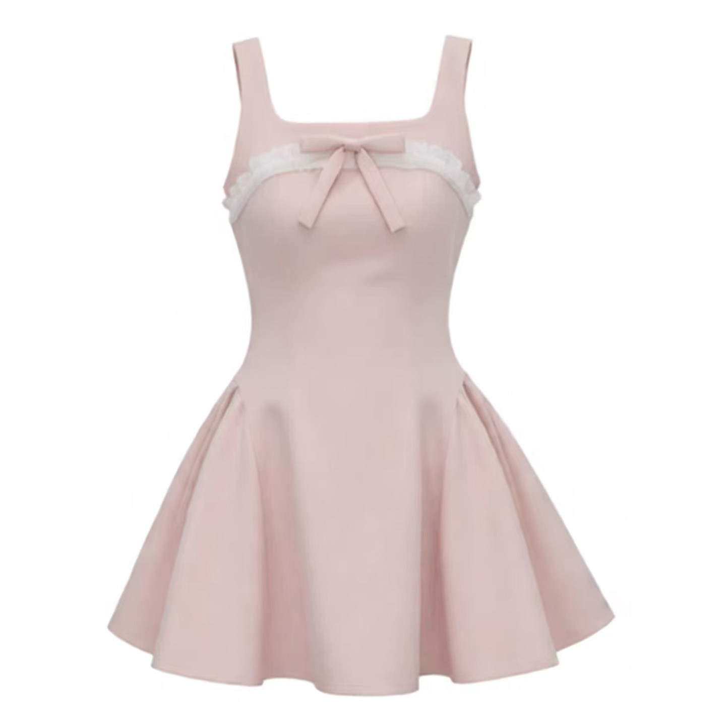 在庫あり。バレエ風の淡いピンクの可愛らしいプリンセスラインのレースドレス。ウエストはフィット感があり、スカートはふんわりとボリュームがあります。洗練された誕生日ドレスです。