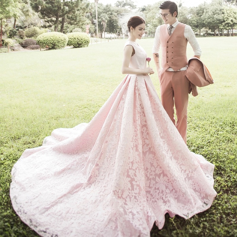 Photo studio color yarn theme photography couple wedding photo shooting location photo clothing pink lace trailing dress