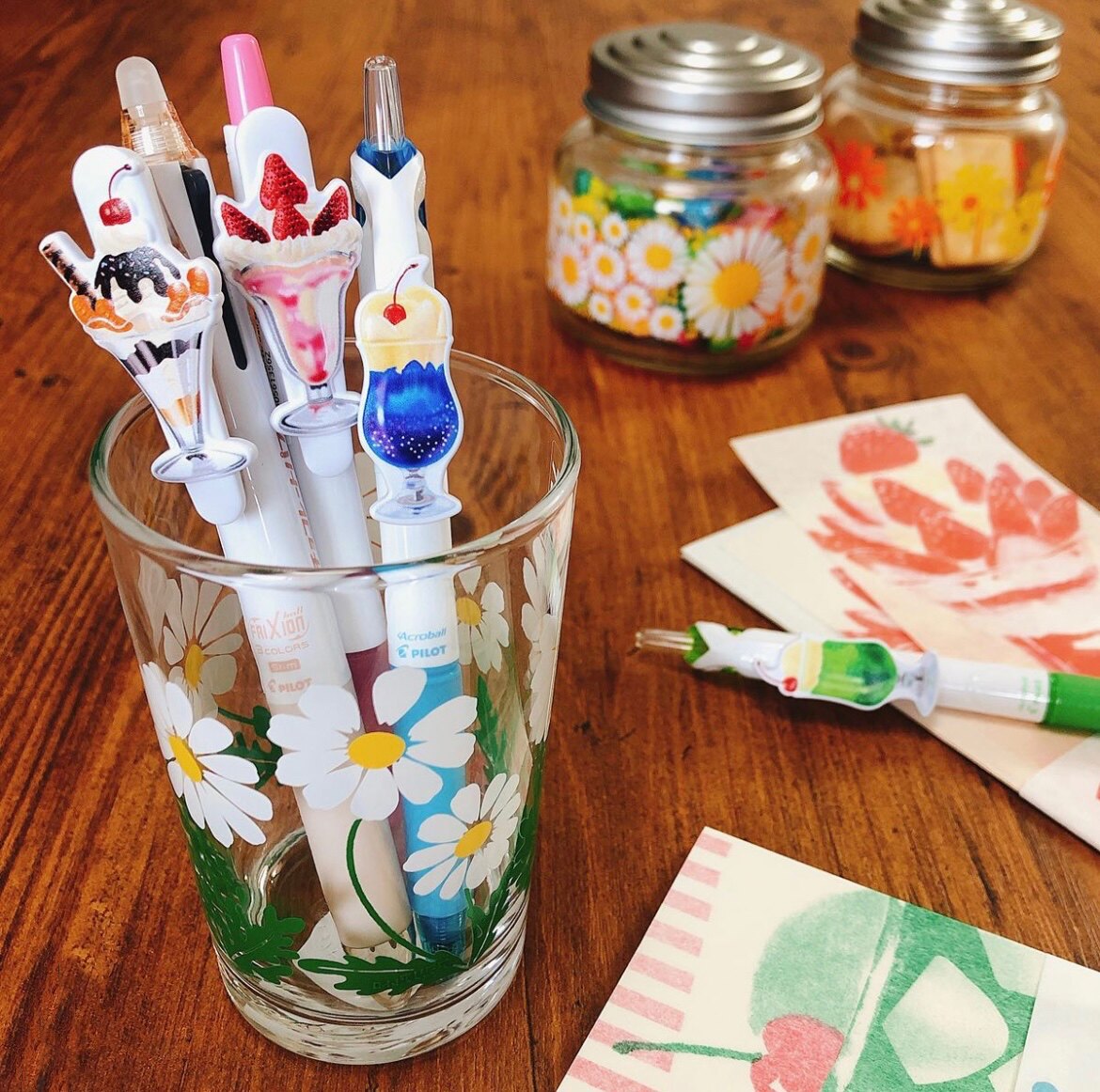 Spot Japan Baile LOFT dessert coffee tea series limited three-color erasable pen ballpoint pen juice pen