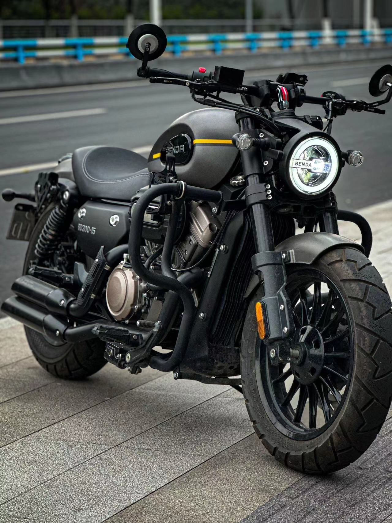 Second-hand Benda 300 Kingilla 450 Black Flag 500 Napoleon Liao 700 Retro Brand Cruising Motorcycle