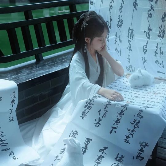 Hanfu blanco para niña, disfraz de súper hada, collar de mano, elegante disfraz de actuación de guzheng para niños, falda de súper hada para niña de estilo chino