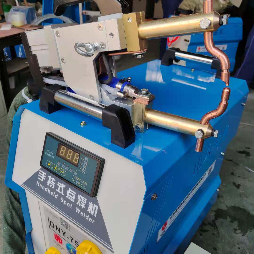 Handheld pneumatic pliers point welding machine suspended tongs touch welding machine automotive sheet metal skin welding machine resistance welding machine