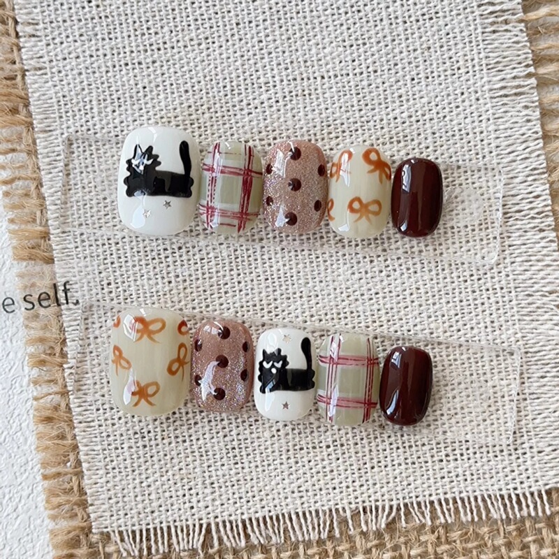 【Running Kitten】Bowknot Polka Dot Plaid Hand-Painted Handmade Wearable Nail Art Coffee Color Short Style Brightening 【Running Kitten】Bowknot Polka Dot Plaid Hand-Painted Handmade Wearable Nail Art Coffee Color Short Style Brightening