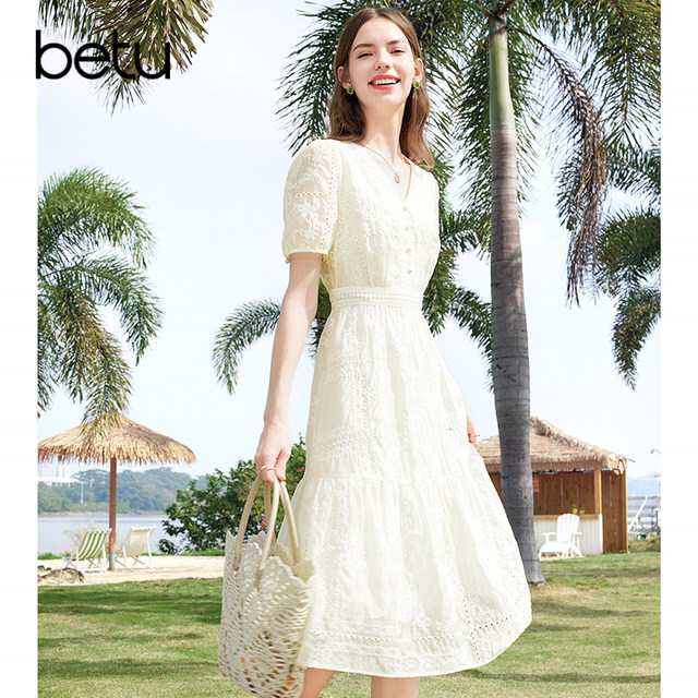 ເຄື່ອງນຸ່ງຜູ້ຍິງ betu 2024 summer new high-waist slim Lyocell lace lace dress-neck