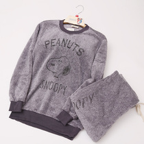 Foreign trade export Japan Snoopy men and women winter thick flannel coral velvet pajamas home clothing Daily suit