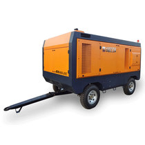 Factory direct red five ring large diesel mobile screw air compressor XHG800-20