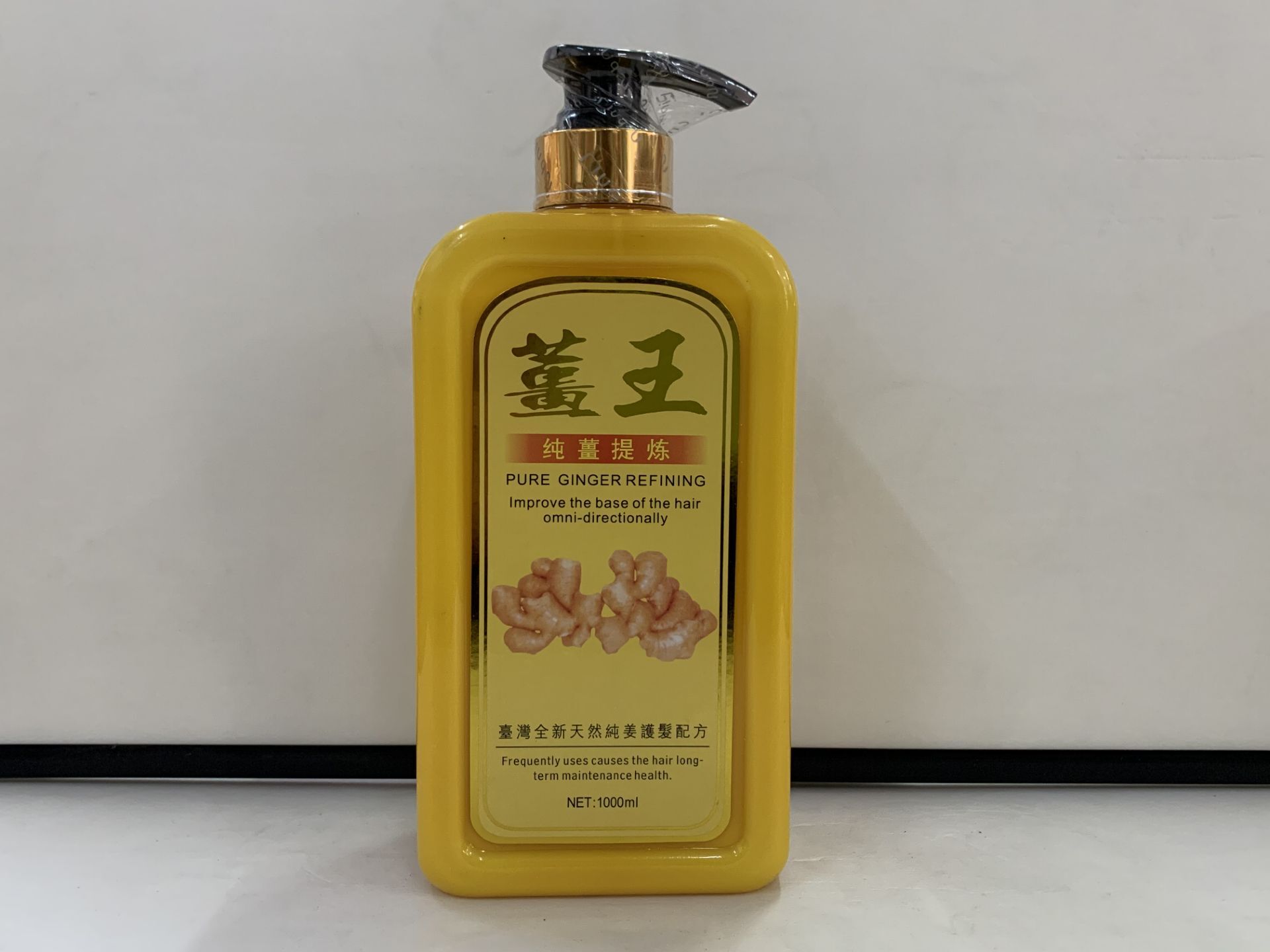 GINGER Taiwan Ginger Moisturizing Shampoo Ginger King Ginger Juice Heat Therapy Antidandruff Oil Control Shampoo 1000ml