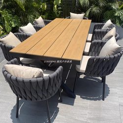 Scandinavian Creative Casual Outdoor Table and Chair Courtyard Garden Outdoor Aluminum Alloy Table Terrace Balcony Rattan Table and Chair Set