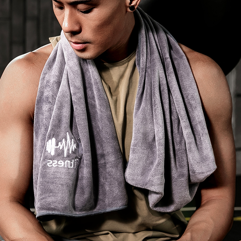 从海滨到健身房：多功能毛巾的秘密武器