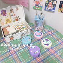 Net Red Ins Portable Retro Four Color Cream Cake Flip with Color Airbag Comb Carry-on is small and cute