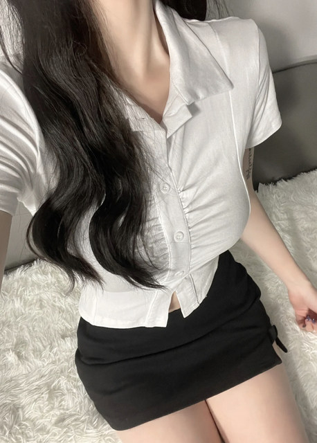 Pure desire style hot girl white shirt short section slim shoulder t-shirt pleated waist shirt short-sleeved design top