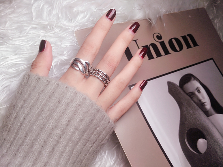 Dòng người sáng tạo nhẫn nam tính cách retro dây gai gai độc đoán quà tặng sinh viên Nhật Bản và Hàn Quốc mở vòng đơn mẫu nhẫn nữ đẹp