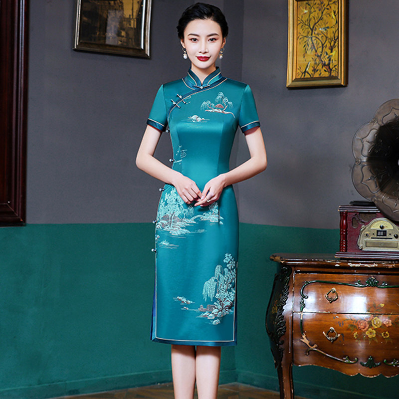 High-end old Shanghai improved college examination bangrobe summer new middle-aged young girl mom daily gas dress