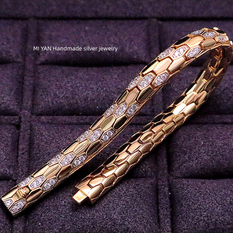 Secret Snake Bone Color-Block Bracelet with Diamonds, Light Luxury Champagne Gold, High-End Minimalist Bracelet for Women, 925 Silver Gold Plated Secret Snake Bone Color-Block Bracelet with Diamonds, Light Luxury Champagne Gold, High-End Minimalist Bracelet for Women, 925 Silver Gold Plated