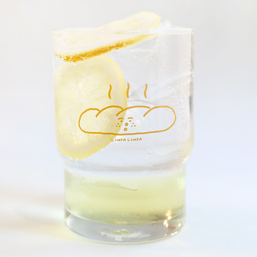 ES) ins the same glass water cup milk cup cute steam bread breakfast cup coffee cup saucer