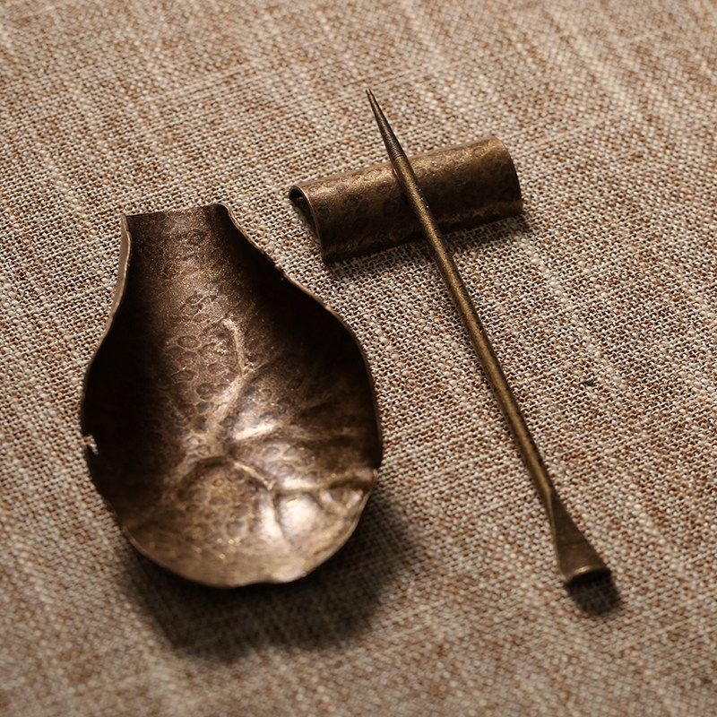 Kung fu tea ceremony accessories tea pieces tea box tea cushion cushion high grade copper brass tea spade three pieces