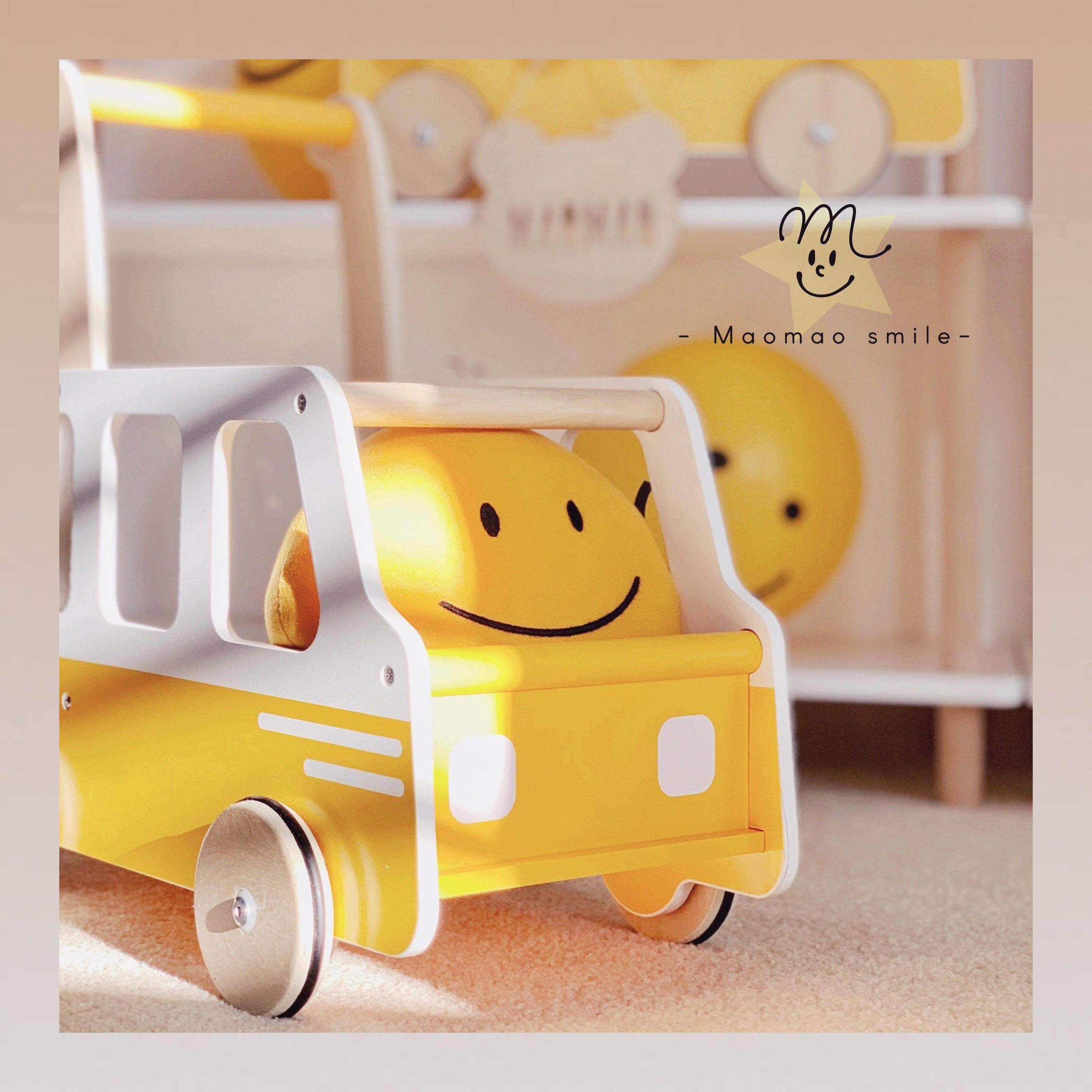 MAO Yuanqi Yellow ~ Danish Moover Genuine Wooden BUS truck cart that can store toys