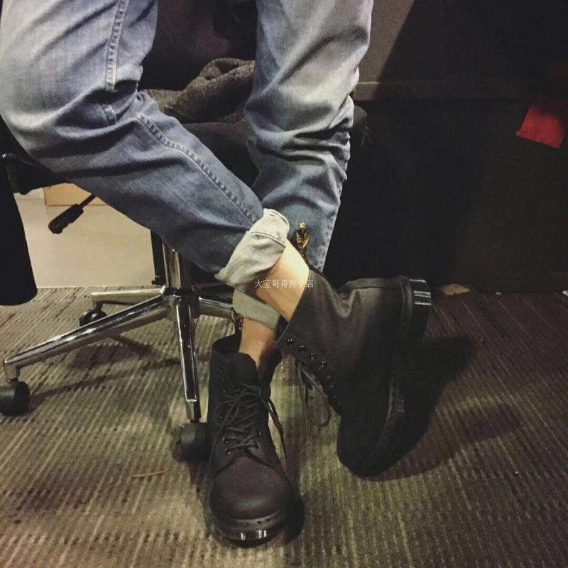 Boots - chaussures Europe - Ref 935861 Image 27