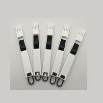 17 Number of cleaning brushes Small brushes grooves with dustpan dead angle windows Brushed small brush brushes slit windows Brush